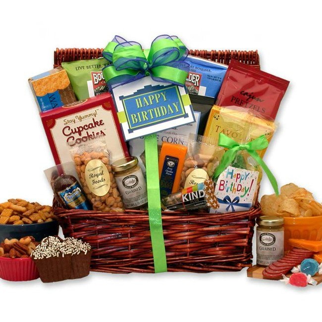 Amazon.com : Snacks Variety Pack for Adults- Gift Basket Snack Box- Birthday  Gifts for Men and Women- Food Sampler Care Package for School, College,  Office, Kids, Teen, Boys, Girls, Adults- Halloween, Christmas,