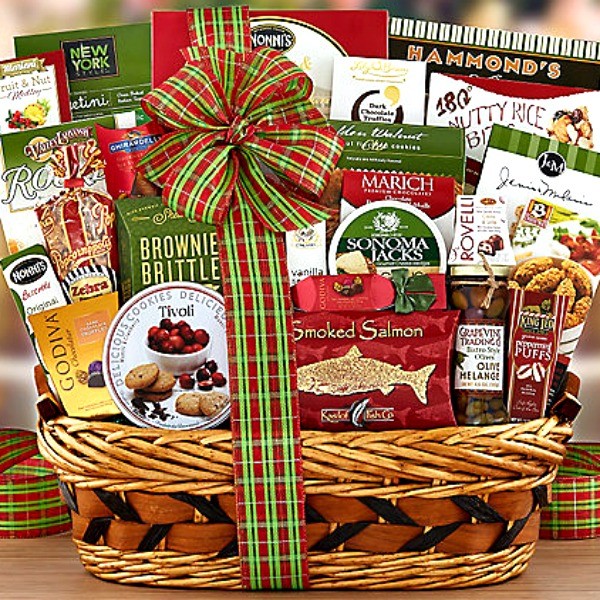 Classic Holiday Gourmet Gift Basket